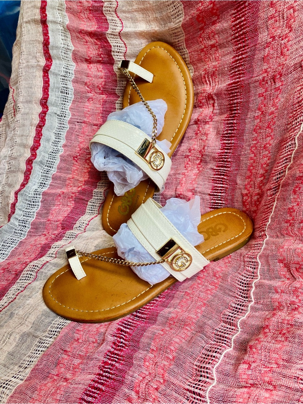 Guess Toe Ring Sandals GBG Los Angeles Sz7M